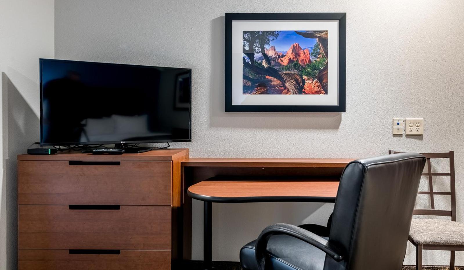 My Place Hotel-Colorado Springs,Co Bagian luar foto